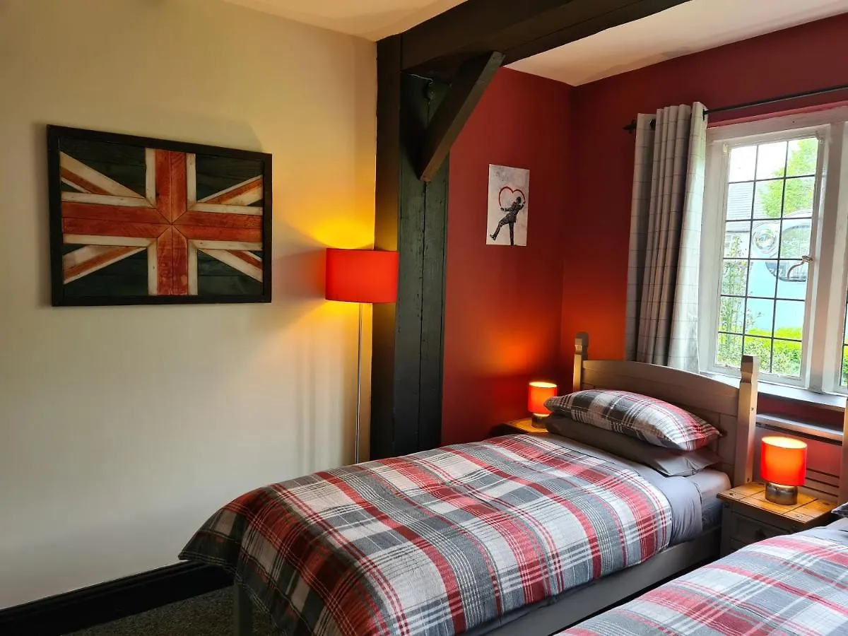 Tudor Lodge Hotel Nottingham Guest house