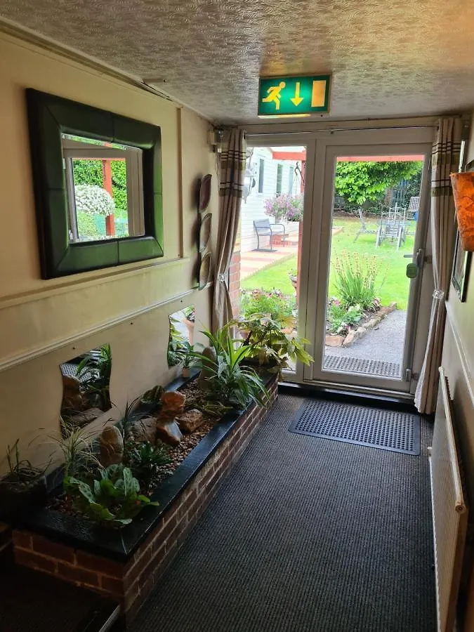 Guest house Tudor Lodge Hotel Nottingham