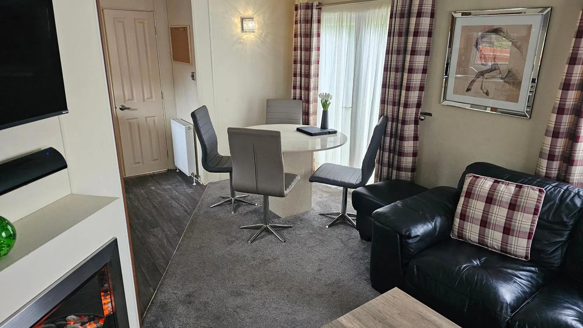 Tudor Lodge Hotel Nottingham Guest house